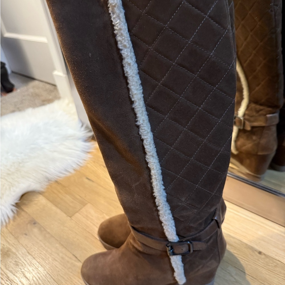 Aquatalia Brown Suede Knee-High Boots. Size 10 - Picture 6 of 11